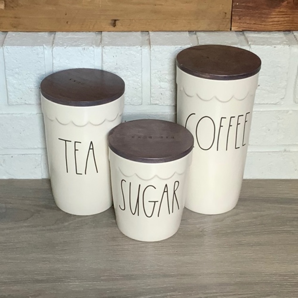 New Rae Dunn Scallop Coffee Set